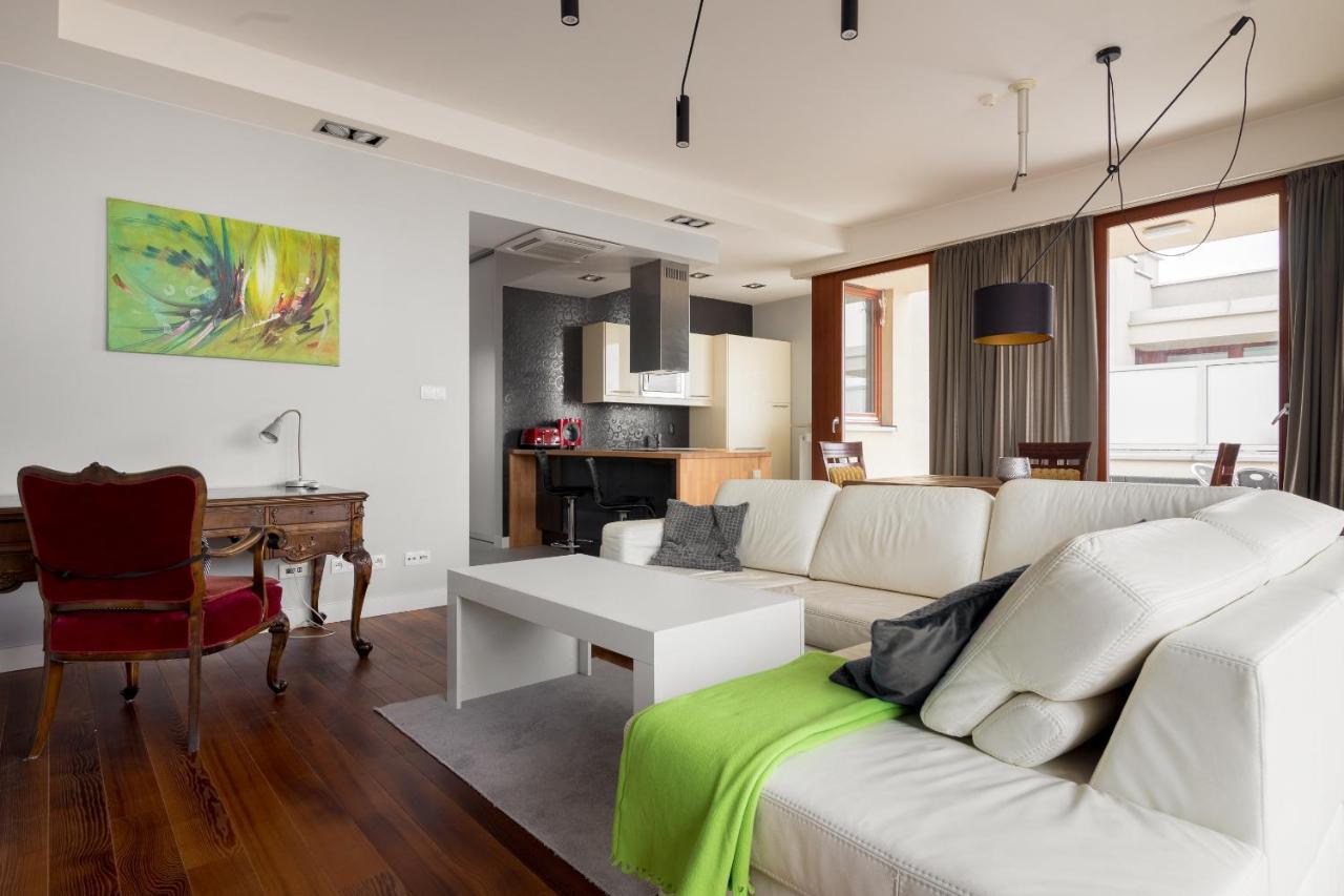 Hlonda Deluxe Apartment With Terrace Warsaw Luaran gambar