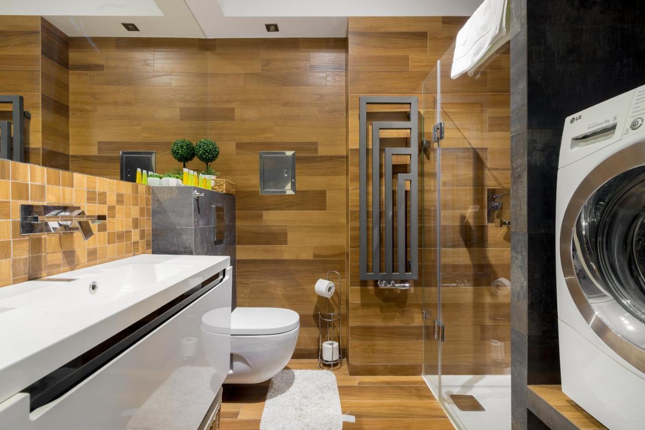 Hlonda Deluxe Apartment With Terrace Warsaw Luaran gambar